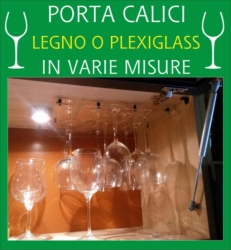 Rastrelliera Porta Bicchieri Porta Calici 15 posti Legno e Plexiglass dimensioni: altezza 29 cm. - larghezza 57 cm. spessore 5mm.